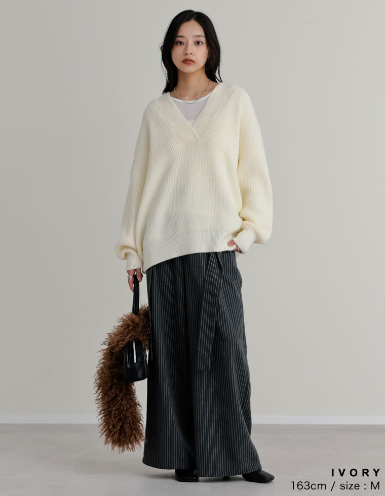 深Vネックニットプルオーバー - トップス通販 | 人気レディース