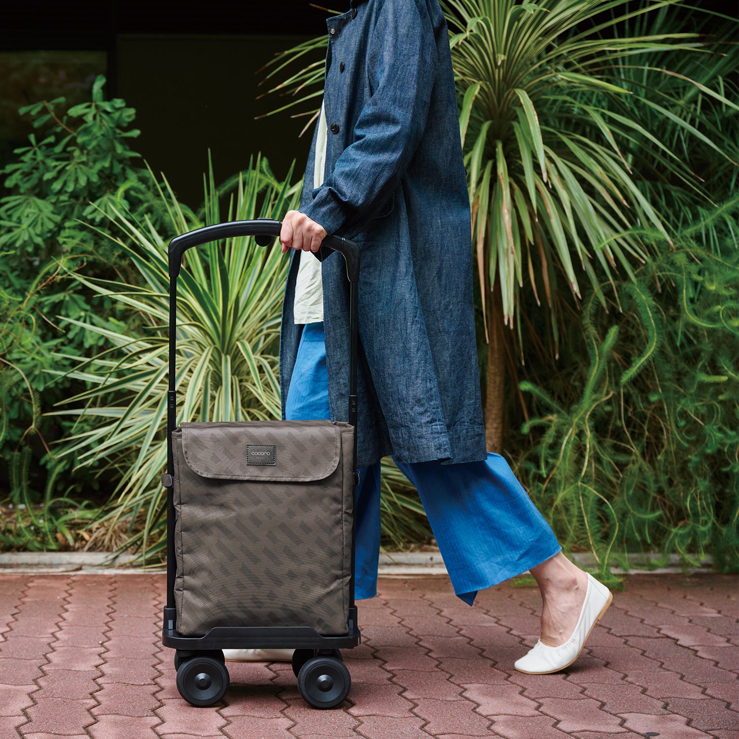 ココロ 横押し4輪カート デランナ ブラック – レップ公式オンラインストア