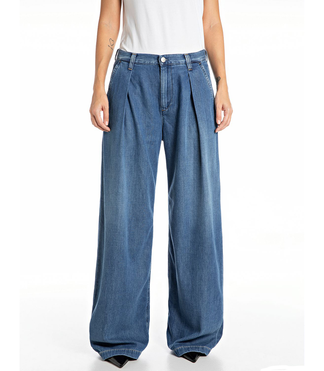 zz-W8162 000 616 775_009-1.jpg