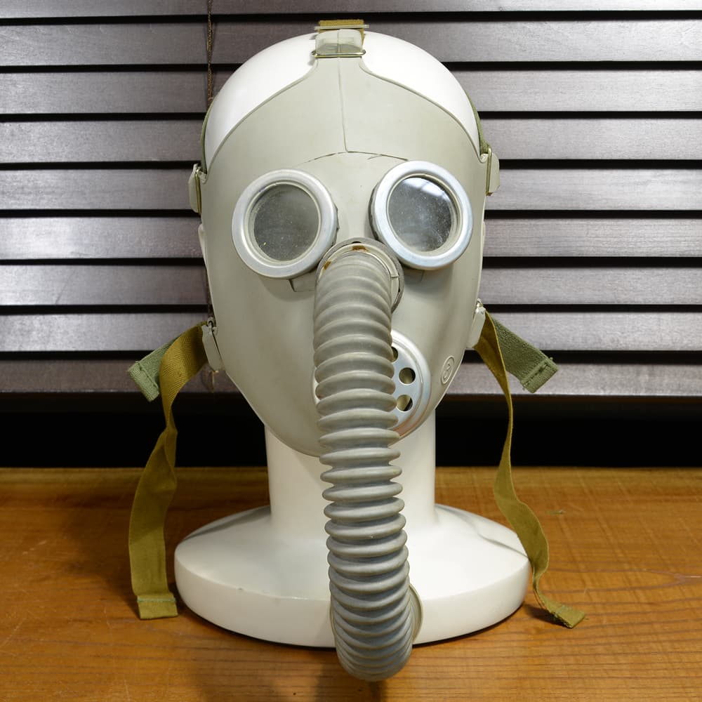 ロシア軍放出品 ガスマスク PDF-D 子供用 専用バッグ付き | ミリタリー