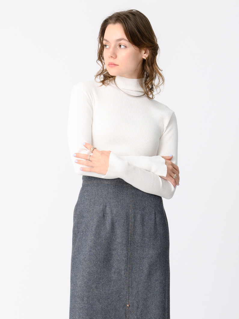 ギザリブ タートルネックトップ（オフホワイト/ブラック）｜AURALEE