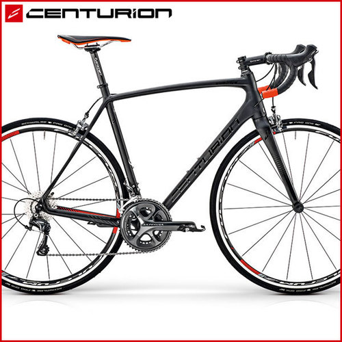 センチュリオンのハイエンドカーボンフレーム、ギガドライブ4000が