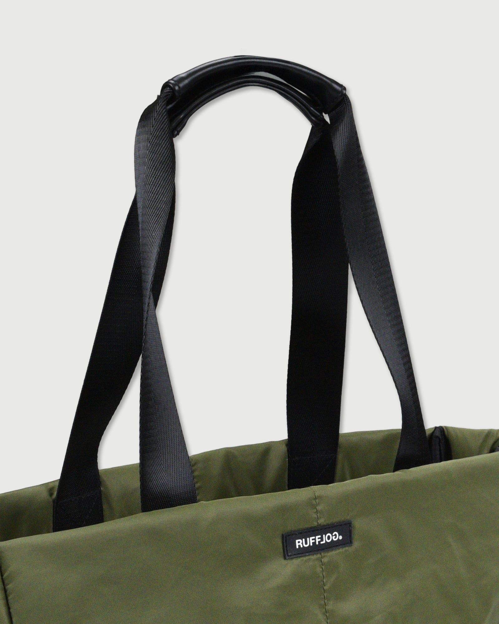 RUFFLOG QUILTING SHOULDER TOTE BAG