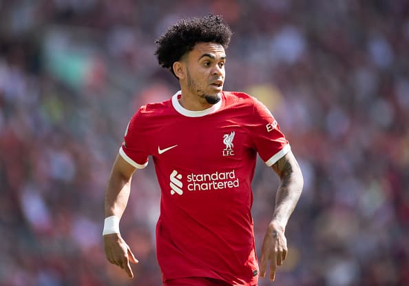 新7番に任命されたルイス・ディアス 23番のユニフォーム購入者に神対応