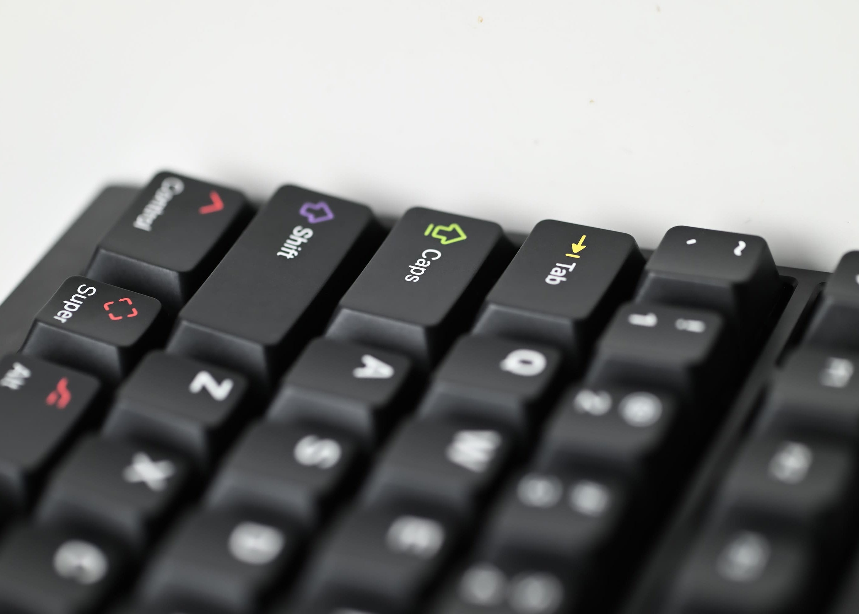 Keyreative KAP White on Black Doubleshot Cherry Profile キー