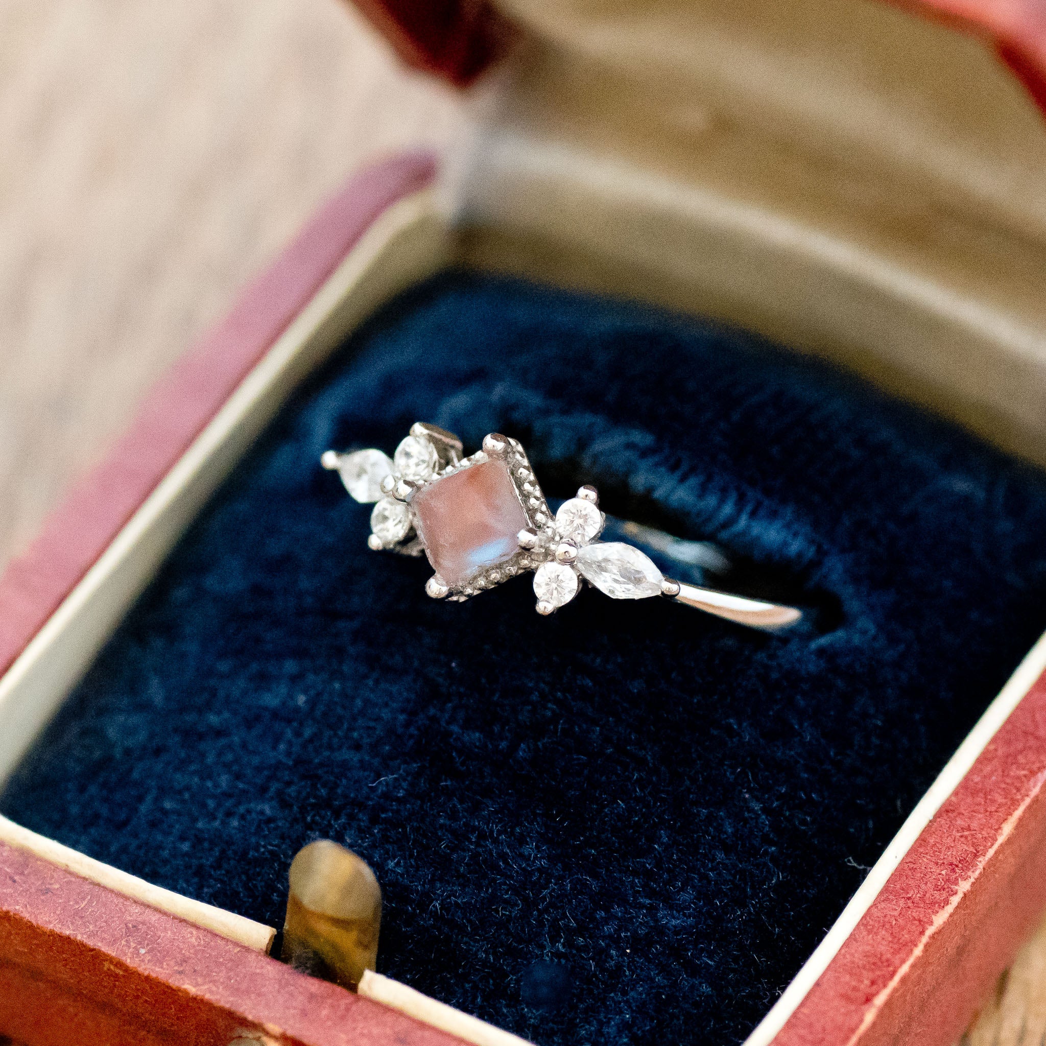 スクエア型 マットアンティークサフィレット シルバーリング