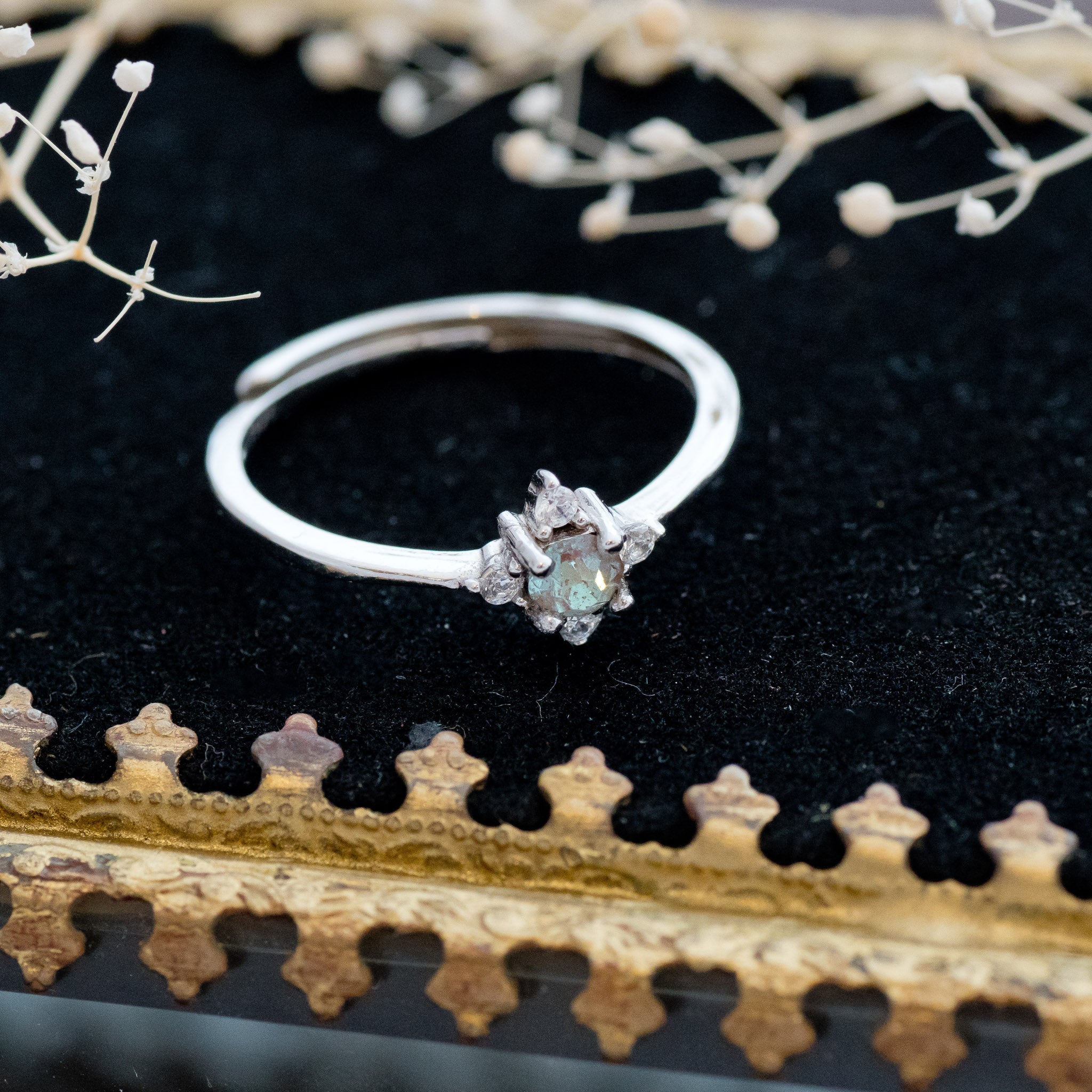 多面カット アンティークサフィレット シルバーリング