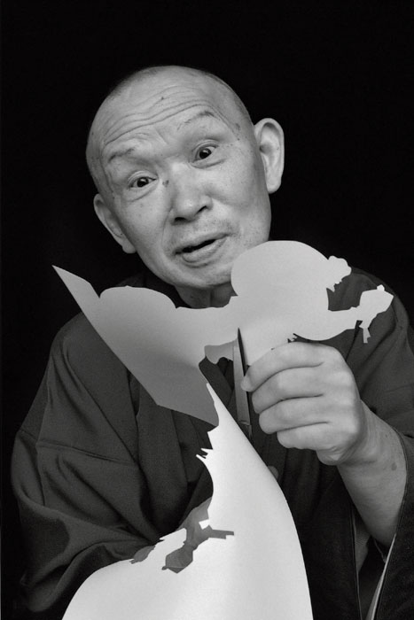 インタビュー】林家正楽（寄席紙切り・72歳）寄席紙切りの芸、一筋50年