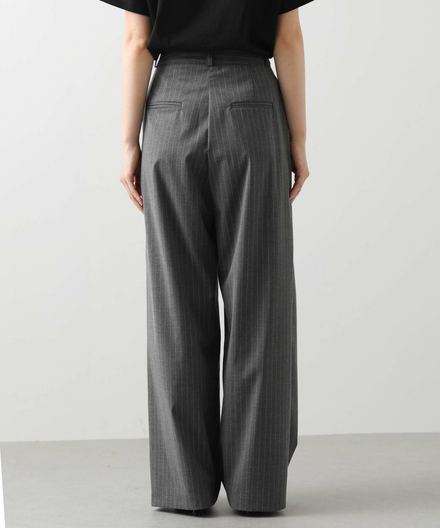 Gready Brilliants.ストライプタックワイドパンツ | SEKIMIKI Online