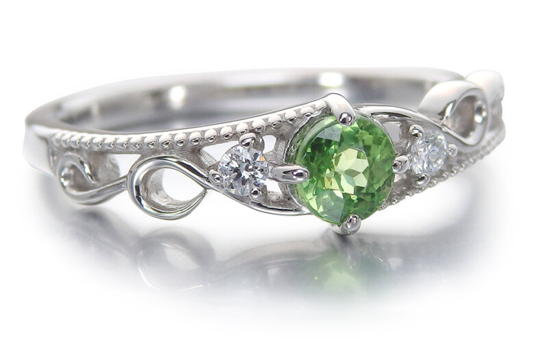 マリガーネット グロシュラーガーネット プラチナ指輪 0.347ct – 宝石