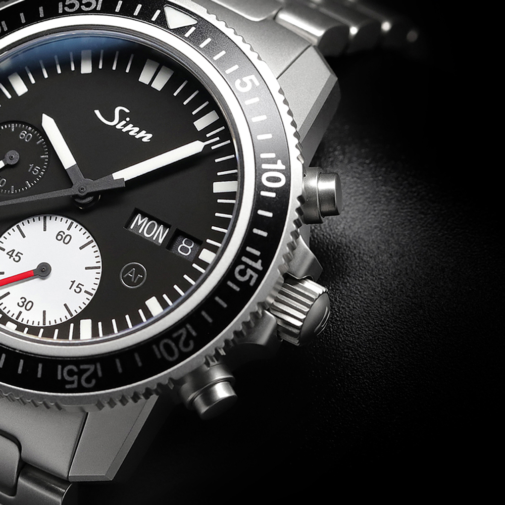 新作クロノグラフ613 StとダイバーズウォッチEZM13.1の徹底比較