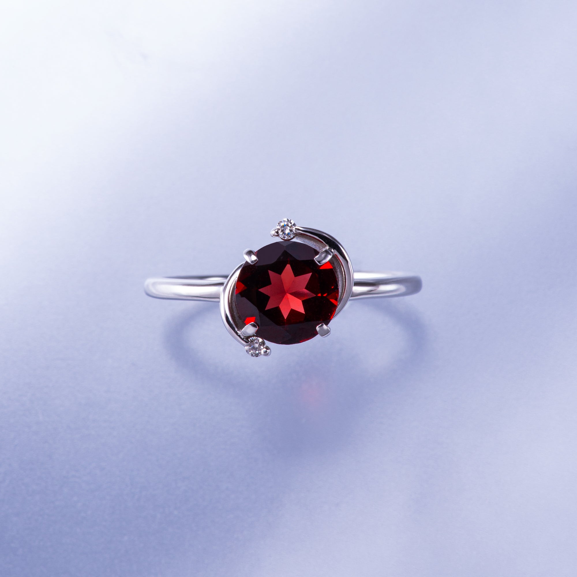 プラチナ ガーネット ダイヤモンドリング – KIRAGA オンラインショップ