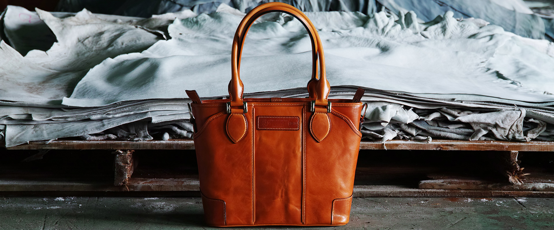 製品紹介 / THE WARMTHCRAFTS-MANUFACTURE | 馬革専業タンナー 新喜