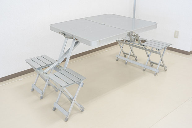 コールマン アルミピクニックテーブル | チェア・テーブル |沖縄で