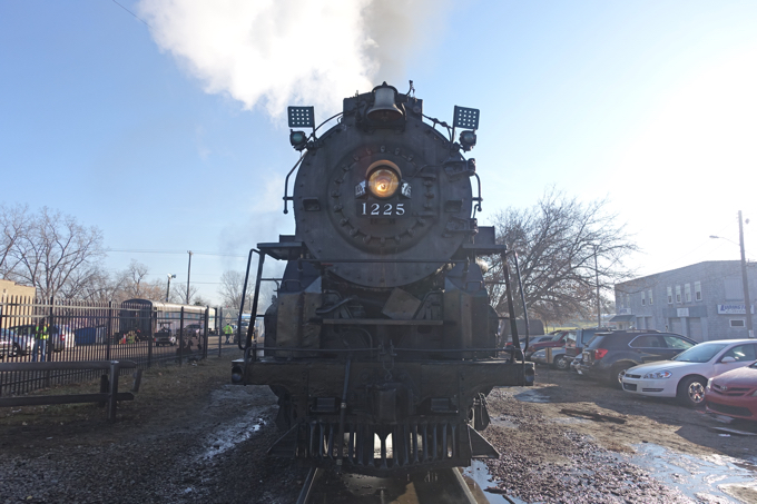 リアル急行北極号PM1225を見にゆく | 散歩の思考