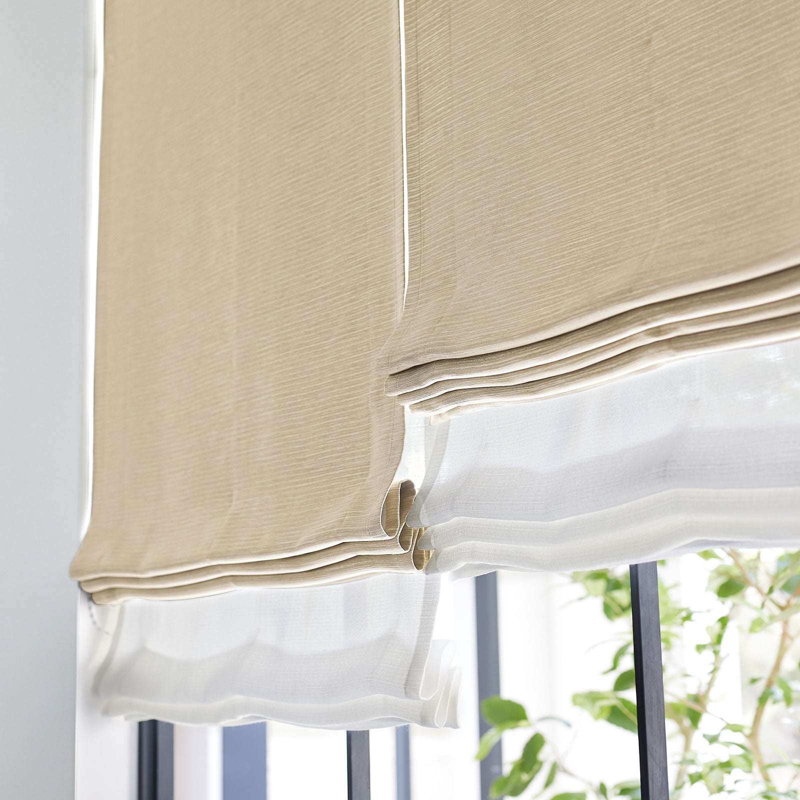 D-8238 Sun shadow（遮光1級）｜株式会社スミノエ インテリア