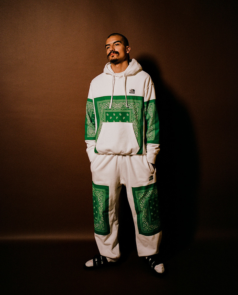 Supreme®/The North Face® Bandana Hooded Sweatshirt | Supreme 22ss