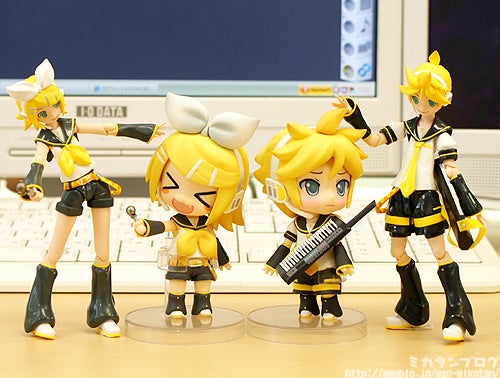 明日発売の「figma 鏡音リン・レン」で遊んでみたお！明日発売！大事な