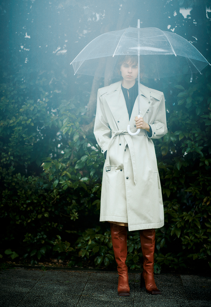 80年代のムードが漂うバレンシアガのトレンチコート - 私のトレンチ