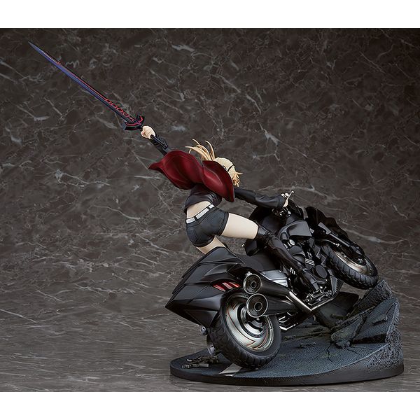 フィギュア: Fate/Grand Order セイバー/アルトリア・ペンドラゴン