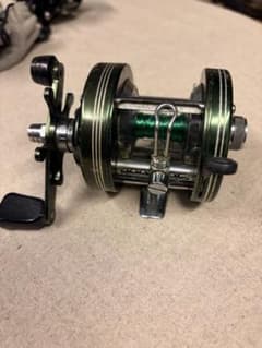 オールド HEDDON 3200 ベイトリール 日本製 CAST CONTROL - メルカリ