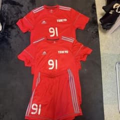 adidas 帝京第三サッカーウェア 91番 赤 - メルカリ