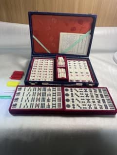 希少・真彫】麻雀牌 牛骨・背竹牌 1枚12g 昭和レトロ 付属品完備 保証