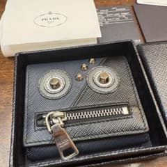 新品 PRADA SAFFIANO ROBOT ネイビー コインケース メンズ - メルカリ