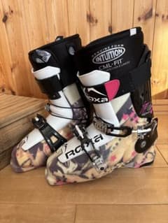 ロクサ フリースキャンダル スキーブーツroxa free scandal - メルカリ