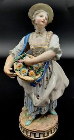 古マイセン／アシエ1768年『花摘みの女』大型フィギュリン美品1級品