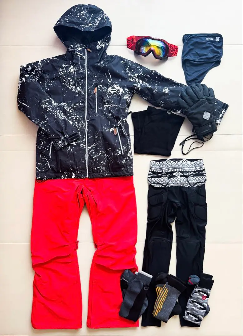 2026年最新】フォーナインズ スノーボードウェアの人気アイテム - メルカリ