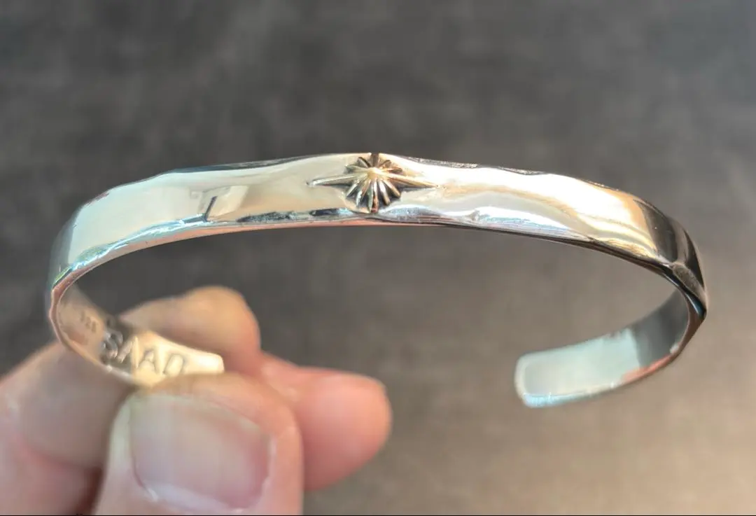 2026年最新】SAAD シルバー バングルの人気アイテム - メルカリ