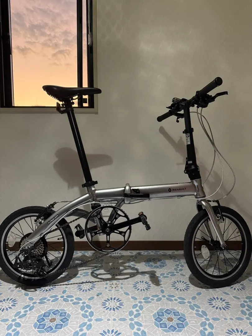 2026年最新】renault ルノー platinum light8の人気アイテム - メルカリ