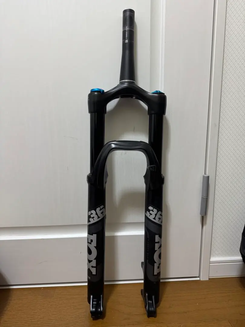 2026年最新】fox フロントフォークの人気アイテム - メルカリ