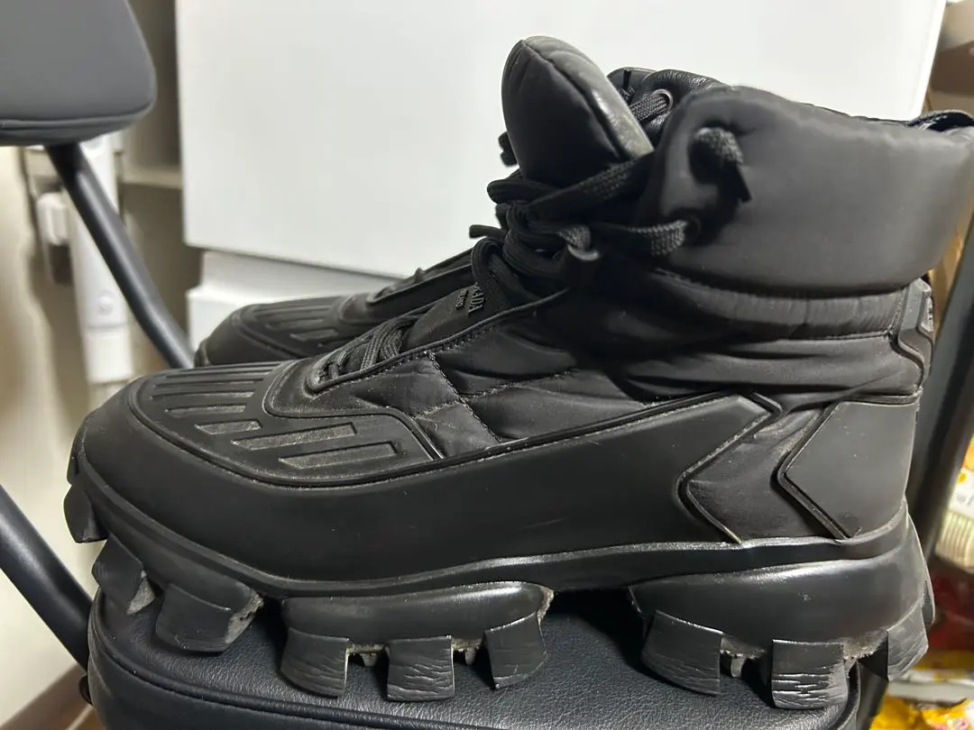 2026年最新】prada プラダ クラウドバストの人気アイテム - メルカリ