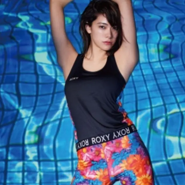 2026年最新】蜷川実花 roxyの人気アイテム - メルカリ