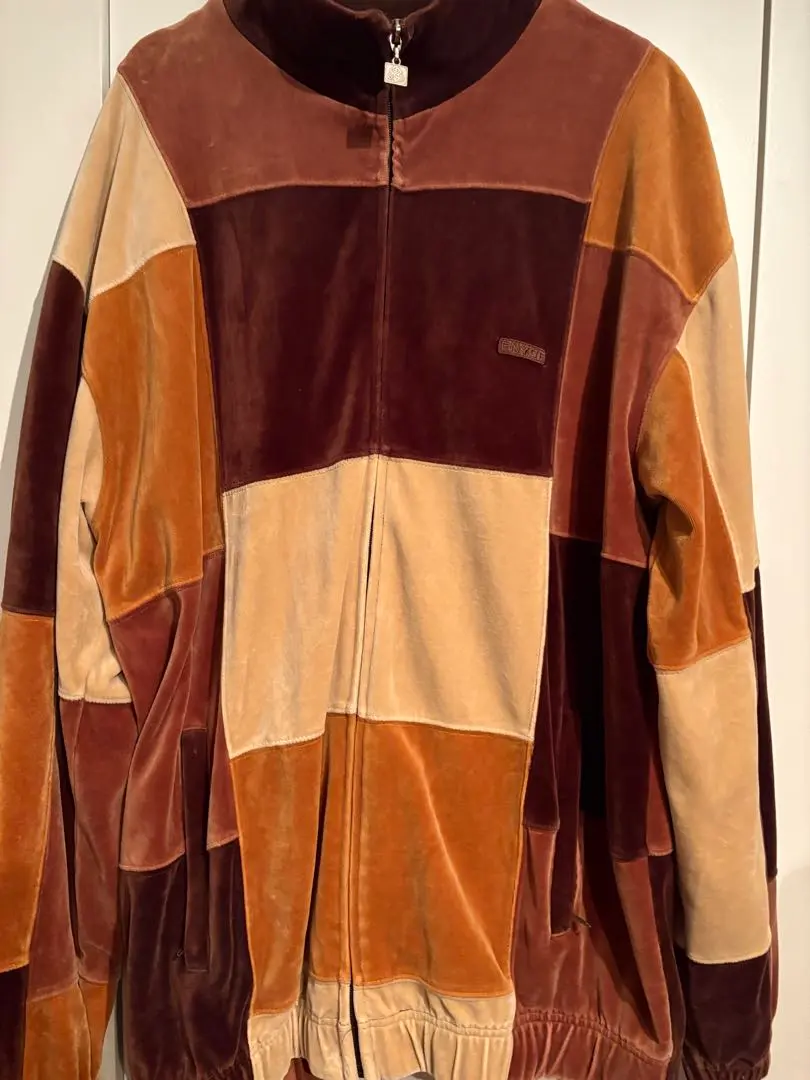 2026年最新】enyce ベロアの人気アイテム - メルカリ