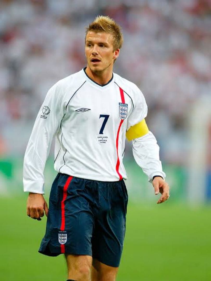 デイビッド・ベッカム着用モデル '02日韓W杯長袖ユニフォーム Mサイズ