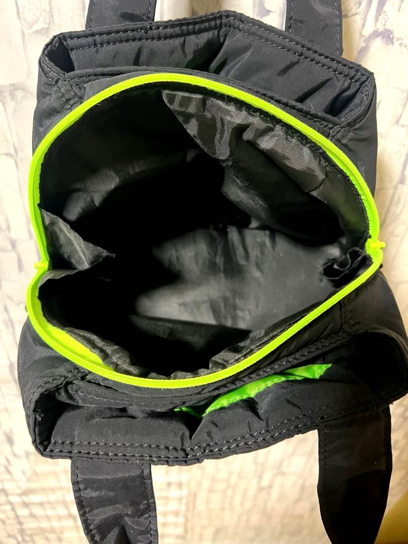 TOMMY HILFIGER GOLF パフスポーツトートバッグ ブラック