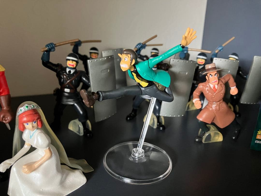 HGシリーズ ルパン三世 5カリオストロの城 フィギュアセット - メルカリ