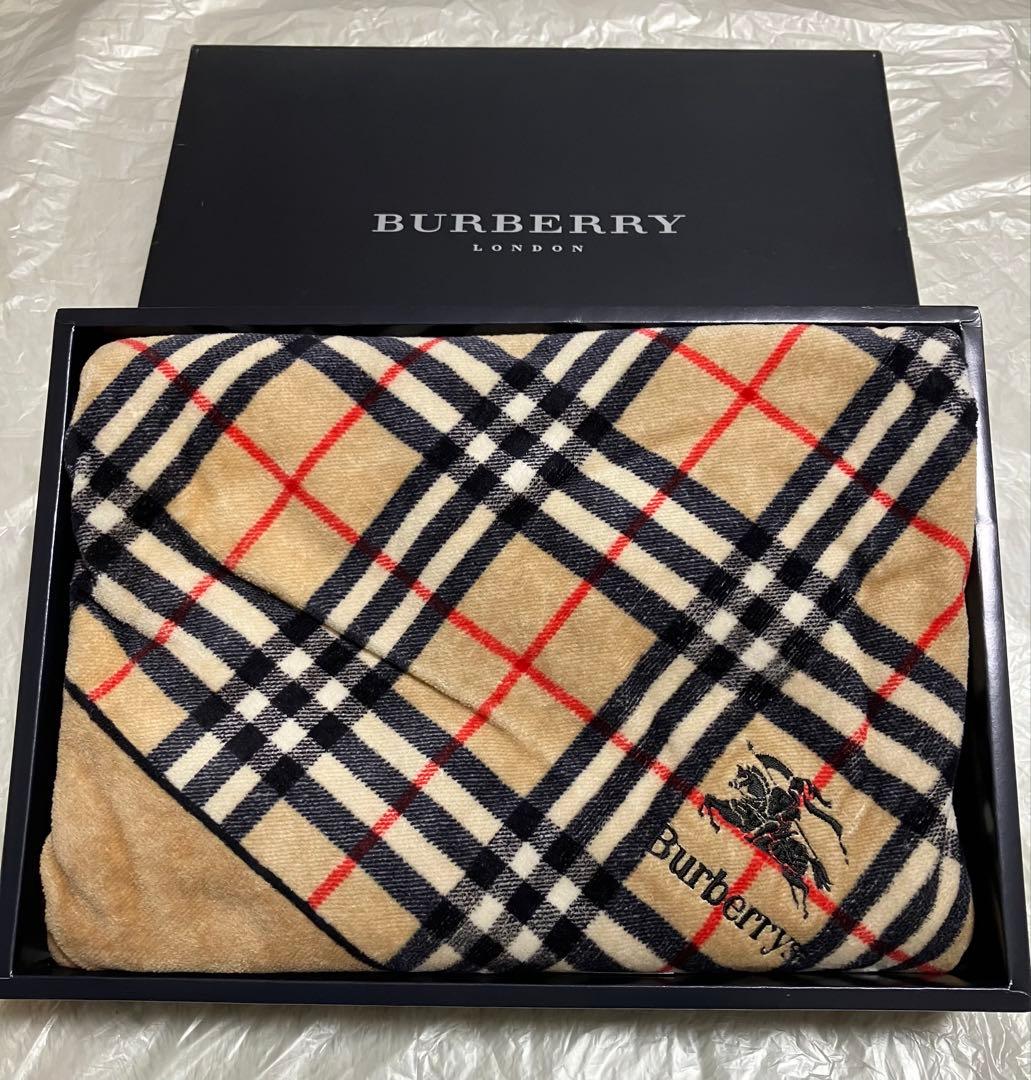 バーバリーバスタオル大判 ノバチェック ホース刺繍 - メルカリ