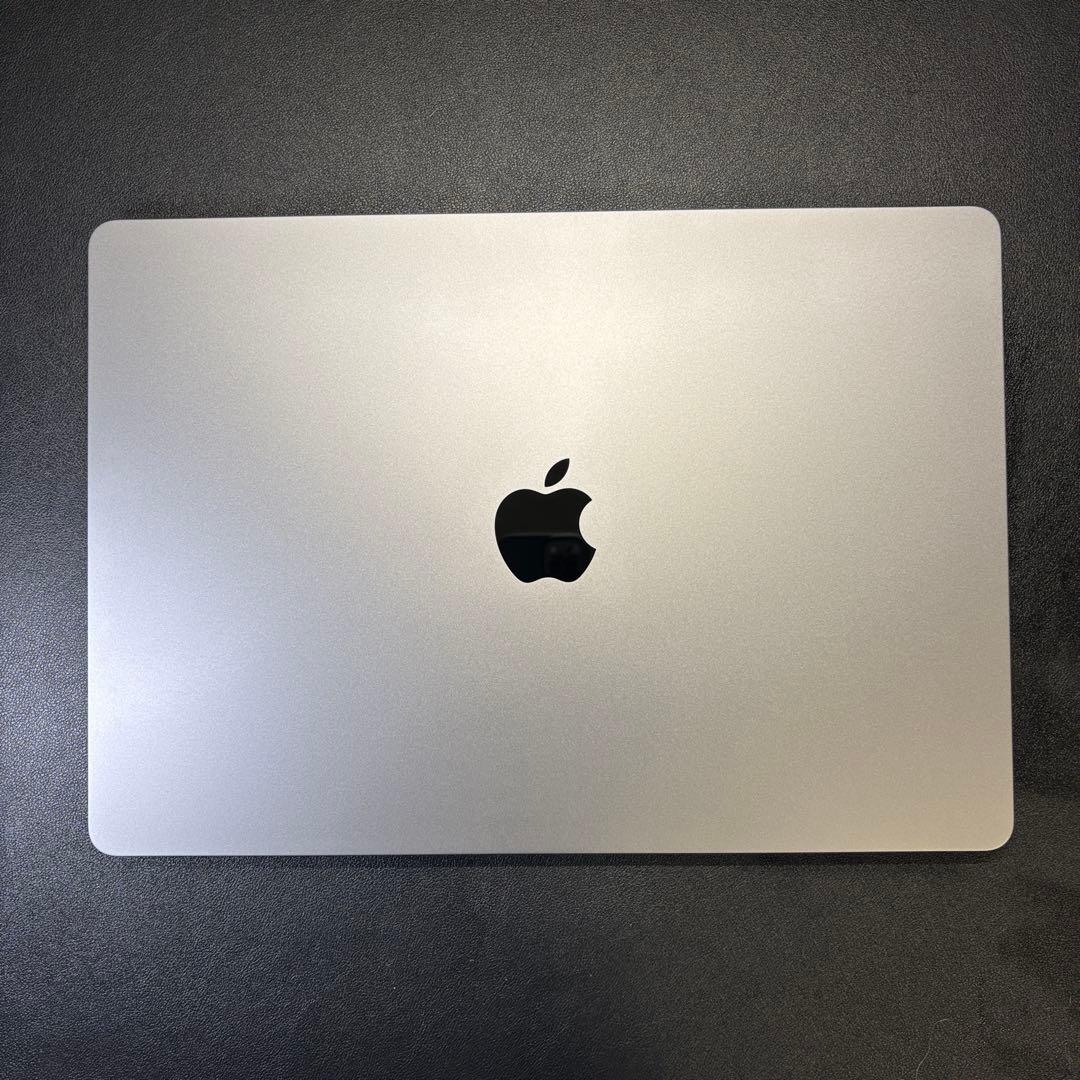 MacBookAir M2チップ 15インチ 整備済 美品 15インチMacBook Air [整備済製品] 8コアCPUと10コアGPUを搭載した