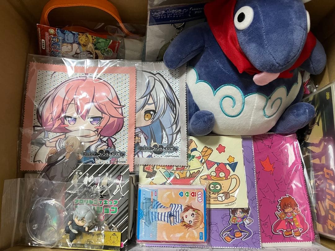 大量　グッズ　まとめ売り　フィギュア　アクリルスタンド　アクスタ　ぬいぐるみ