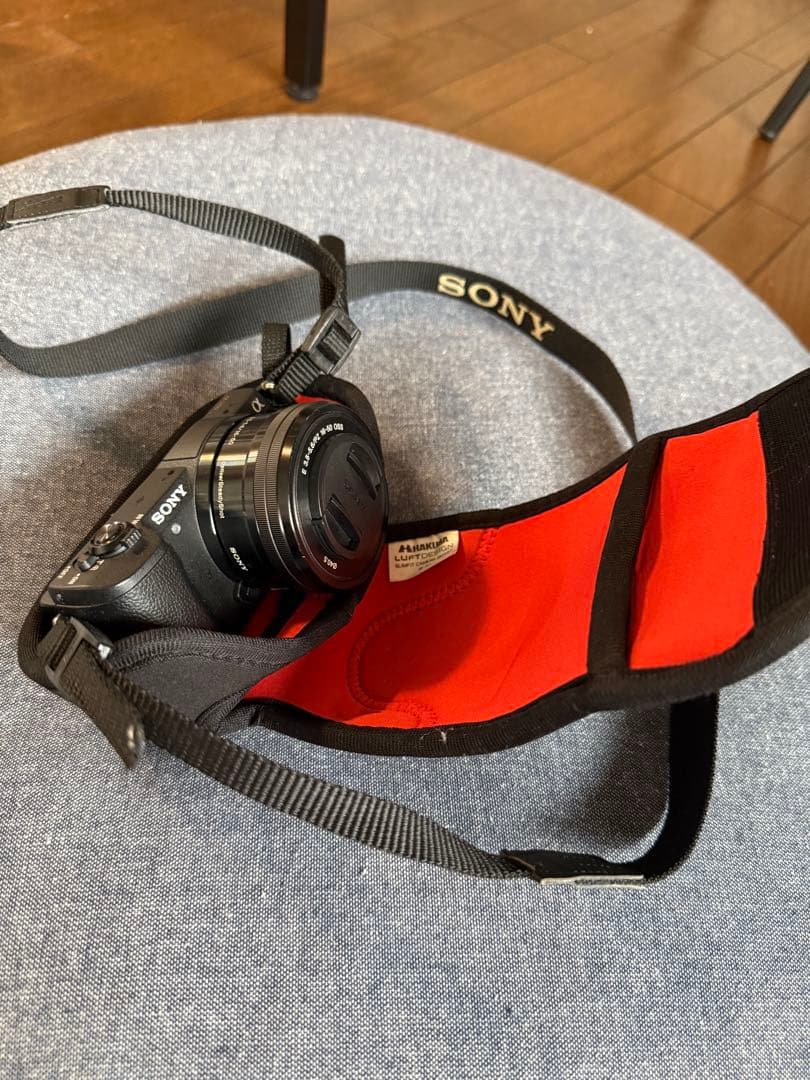 SONY α5100 黒 パワーズームレンズ、ケース、ストラップセット - メルカリ