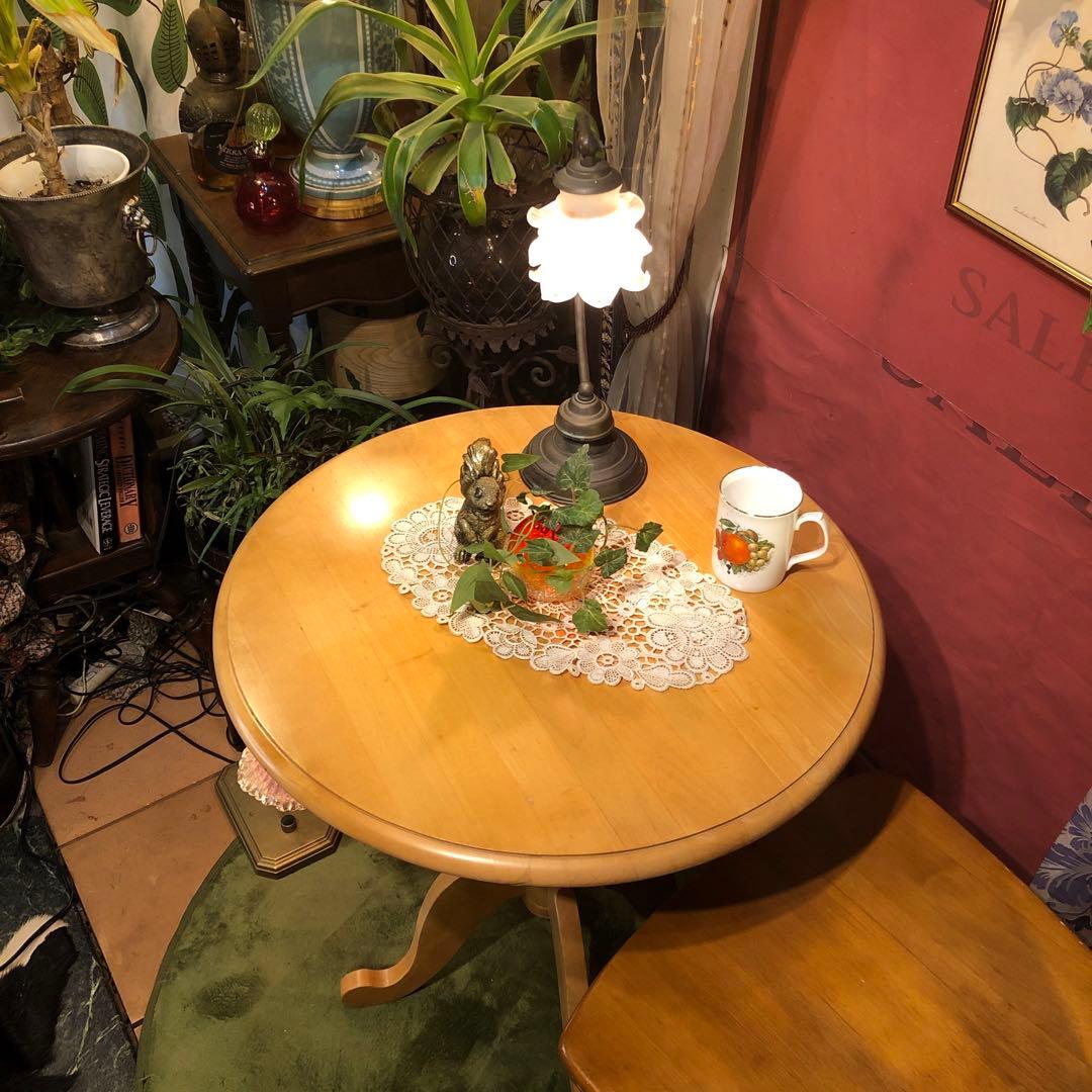 70's ヴィンテージ スピンドルレッグ コンパクト ラウンドテーブル