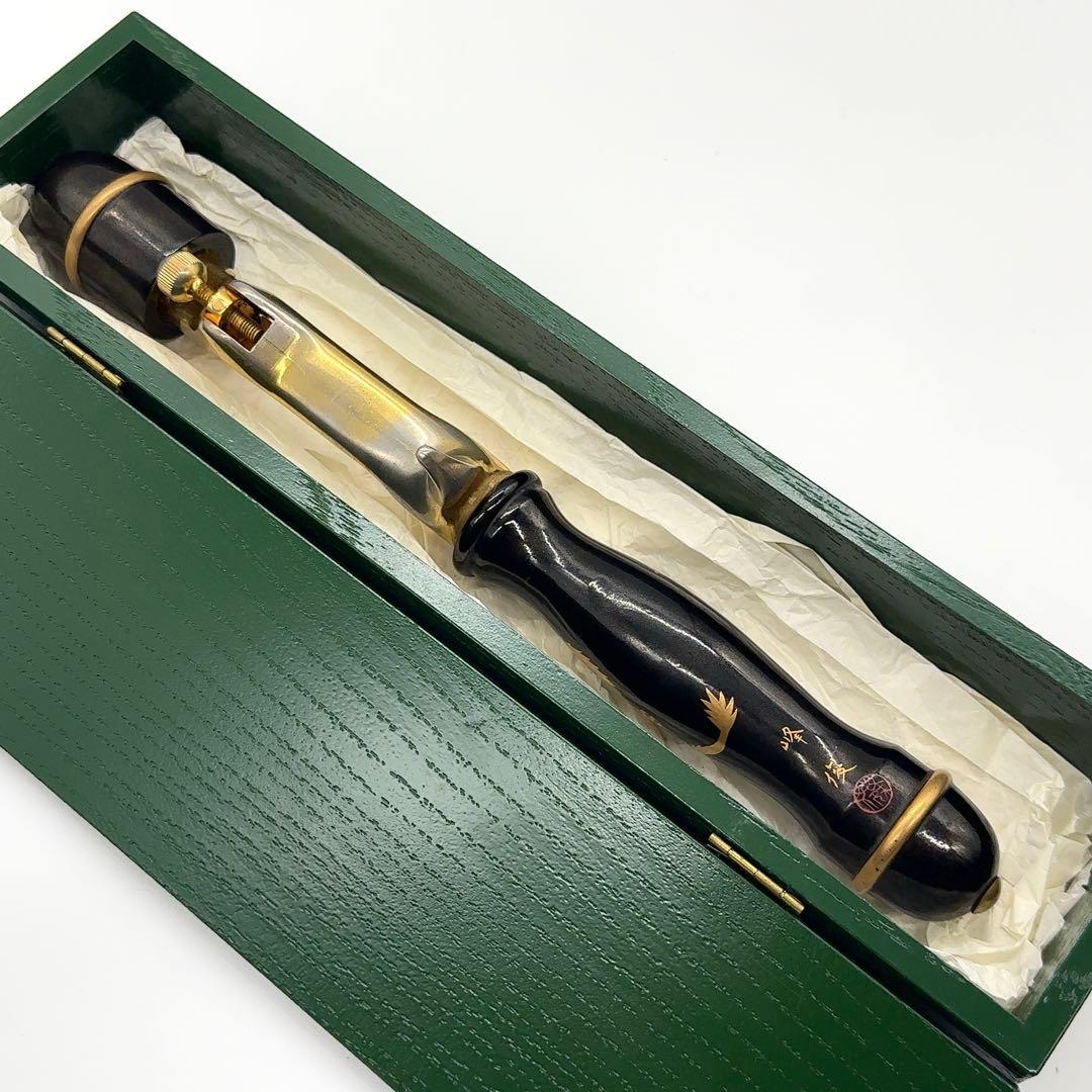 希少品 道楽 昇龍 蒔絵 黒漆 峰俊 歌麿 ウタマログリップ