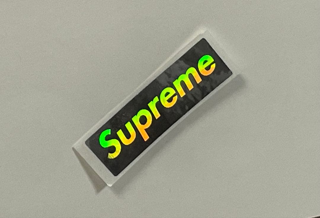 2015SS supreme ステッカー ”ホログラム 小〟1枚 - メルカリ