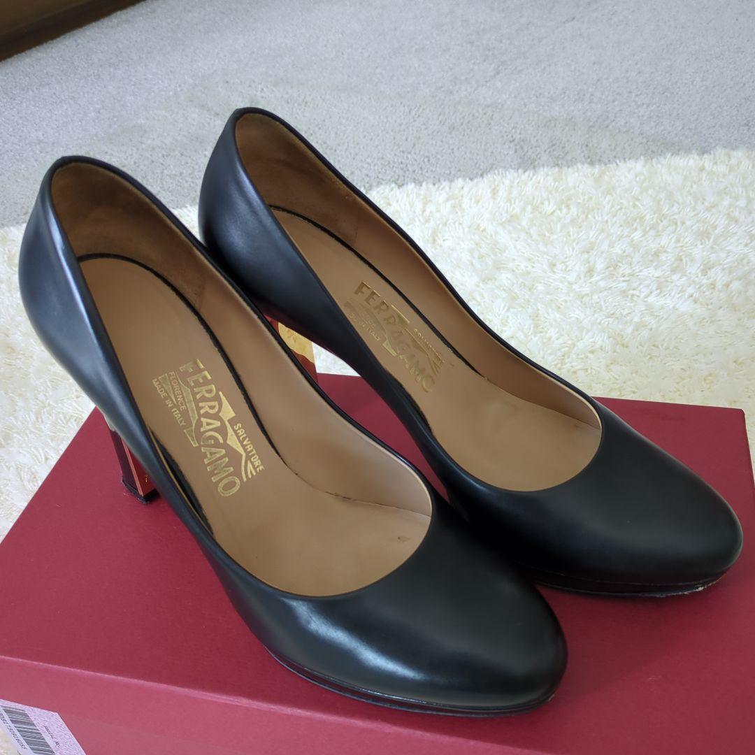 Salvatore Ferragamo フェラガモブラックレザーハイヒール 8M FERRAGAMO（フェラガモ） ハイヒール パンプス レディース 靴