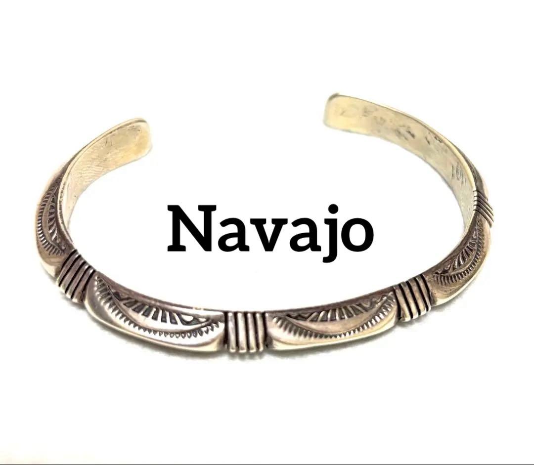 【希少】【ナバホ族】インディアンジュエリー バングル ブレスレット Navajo インディアンジュエリー ブレスレット シルバー バングル ナバホ