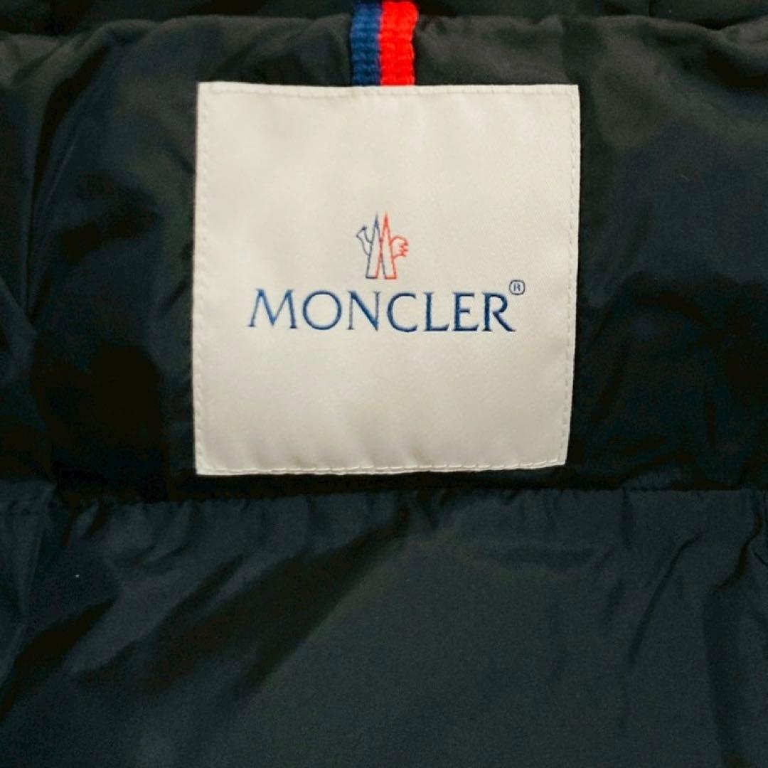 あこ様専用美品✨️モンクレール BRYONE ラクーン ダウンコート - メルカリ